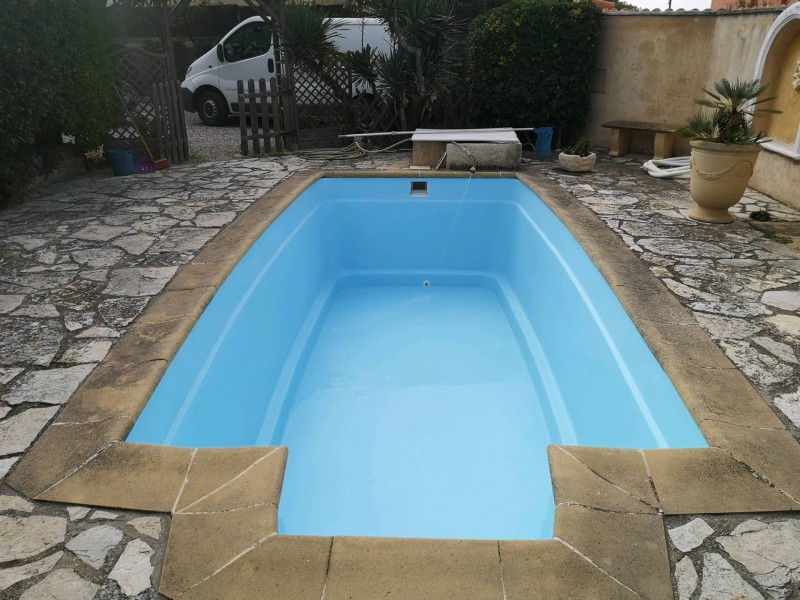 Réparations de piscines coques polyester un professionnel de la piscine vers Istres et ses villes alentours