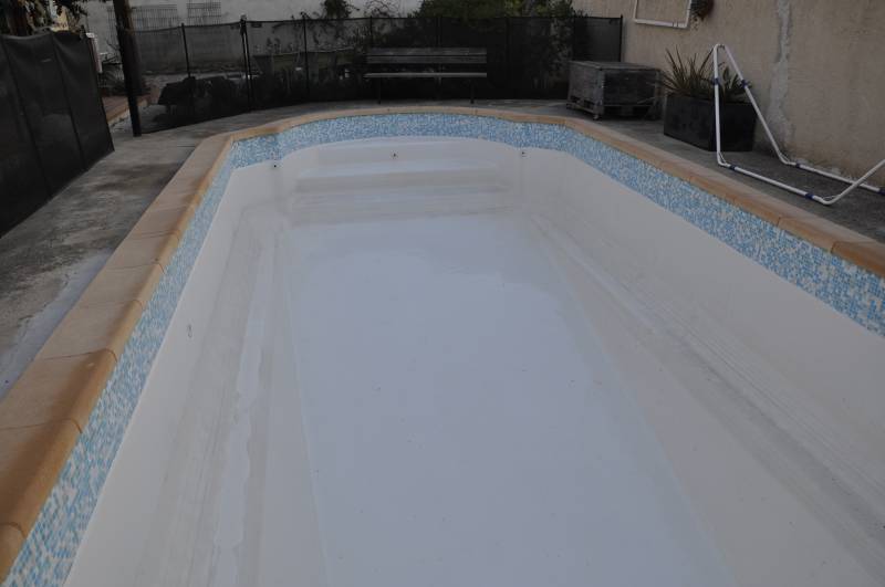 Reprise Gelcoat sur coque polyester sur Martigues